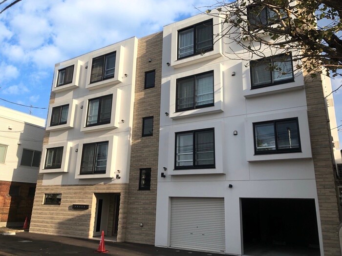 物件外観写真2　(外観写真)