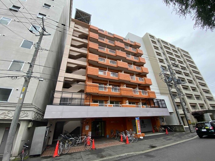 物件外観写真2　(外観写真)