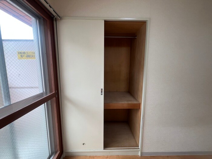 物件内観写真11　(収納)