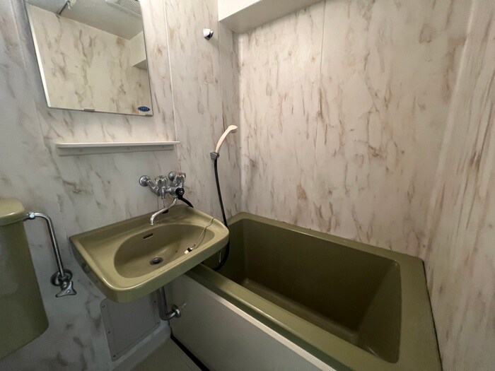 物件内観写真13　(バス／シャワールーム等)