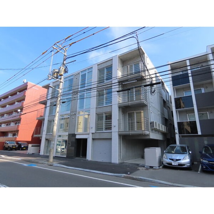 物件外観写真1　(外観写真)