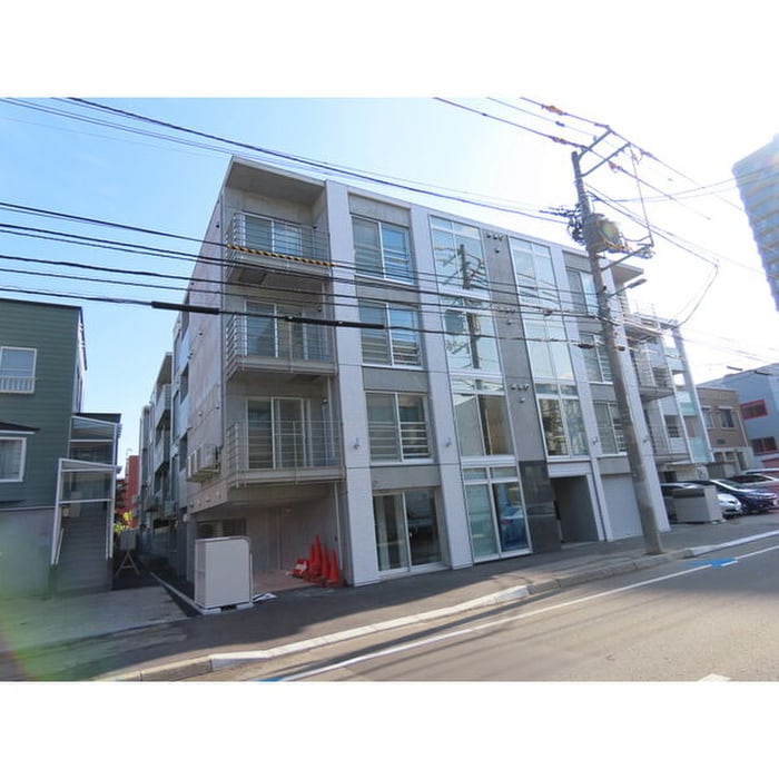 物件外観写真2　(外観写真)