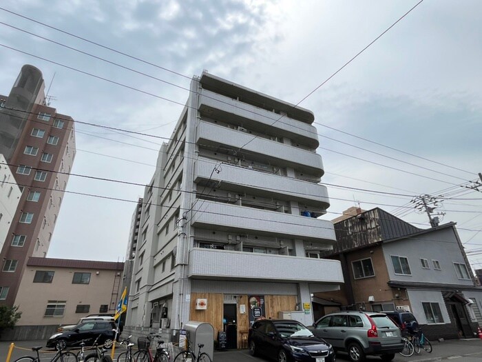 物件外観写真2　(外観写真)