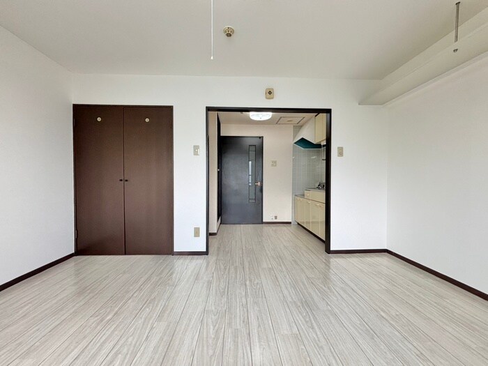 物件内観写真11　(居室)