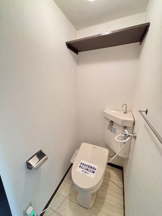 物件内観写真16　(トイレ)