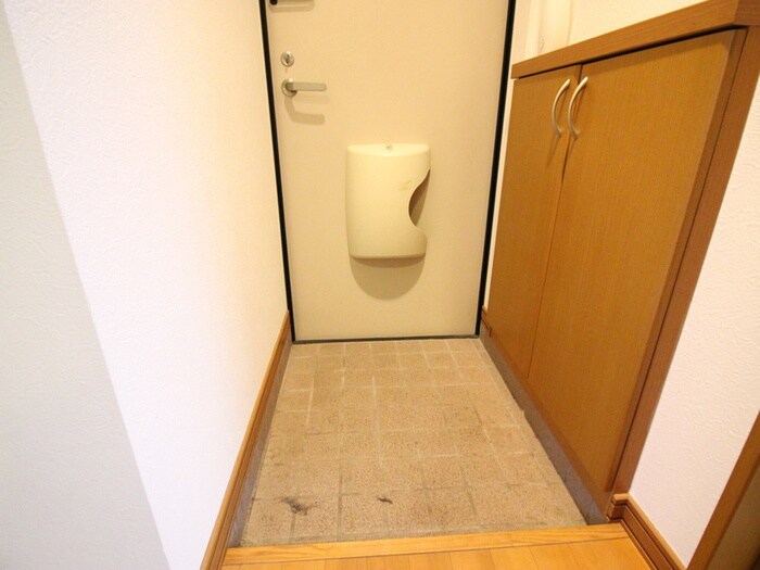 物件内観写真22　(玄関)