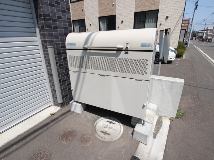 物件外観写真5　(外観写真)