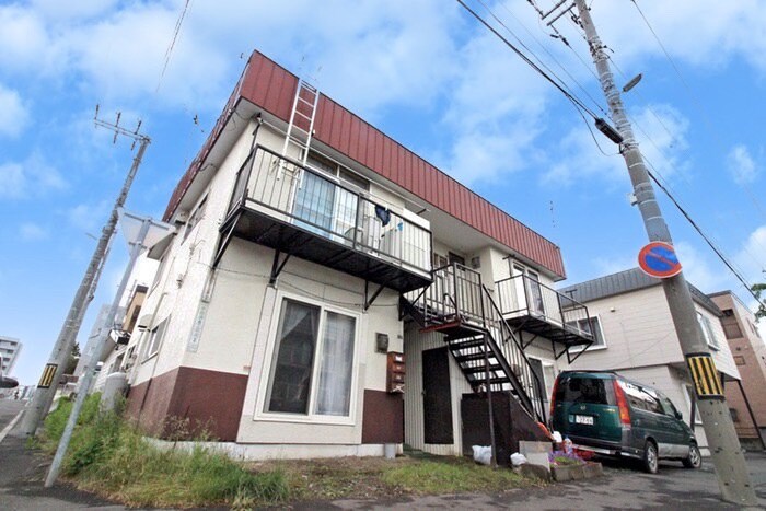 物件外観写真1　(外観写真)