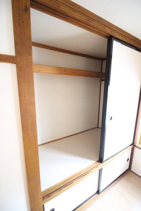 物件内観写真10　(収納)