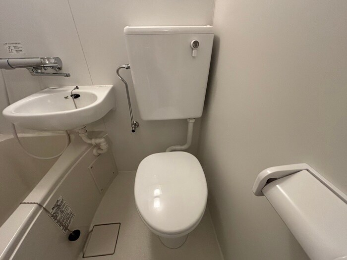 物件内観写真13　(トイレ)