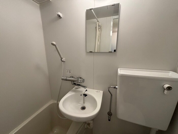 物件内観写真14　(洗面)