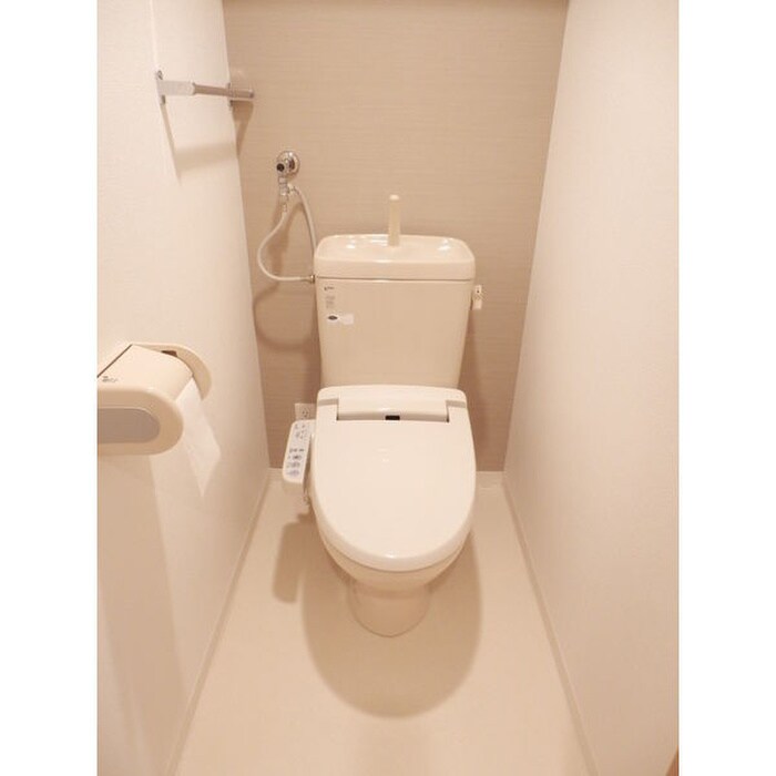 物件内観写真6　(トイレ)