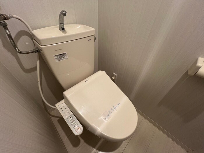 物件内観写真13　(トイレ)