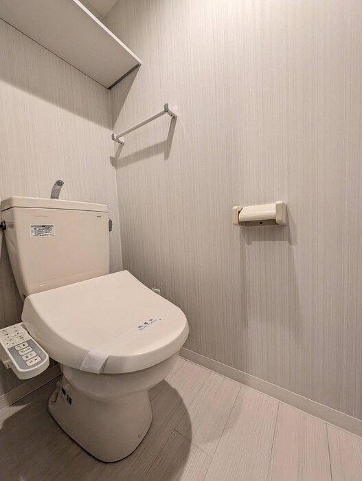 物件内観写真14　(トイレ)