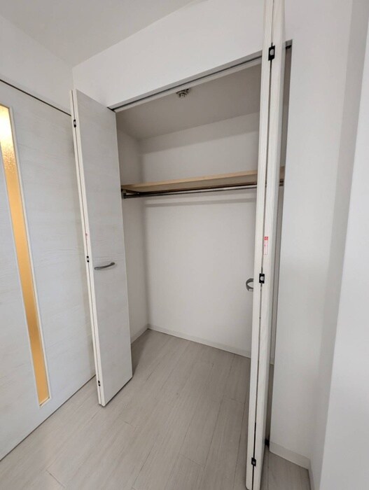 物件内観写真16　(収納)