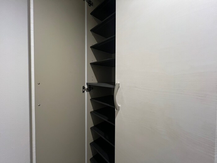 物件内観写真17　(靴箱)