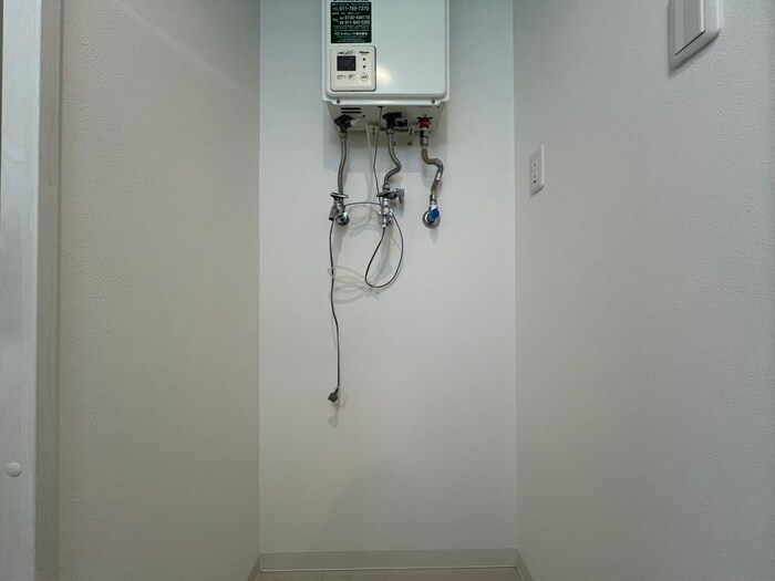 物件内観写真18　(洗濯機置場)