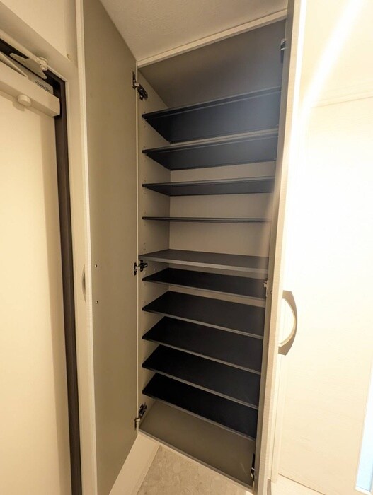 物件内観写真21　(靴箱)