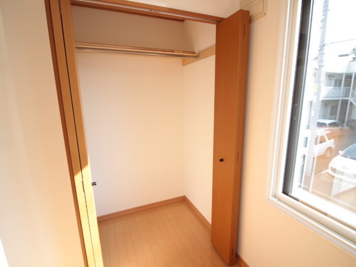 物件内観写真17　(収納)