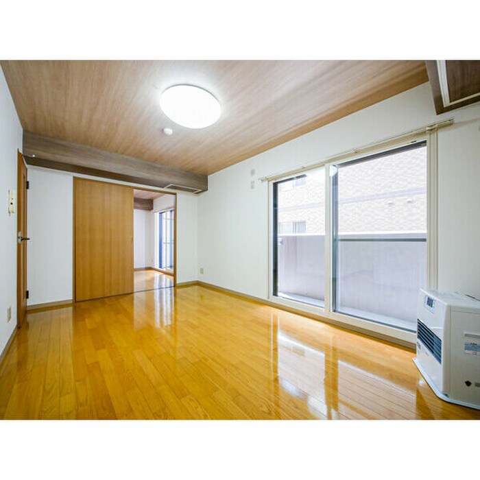 物件内観写真4　(居室)