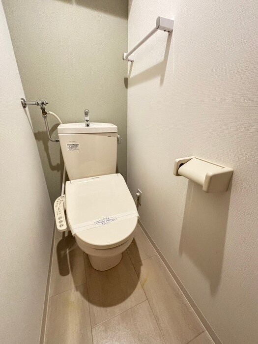 物件内観写真13　(トイレ)