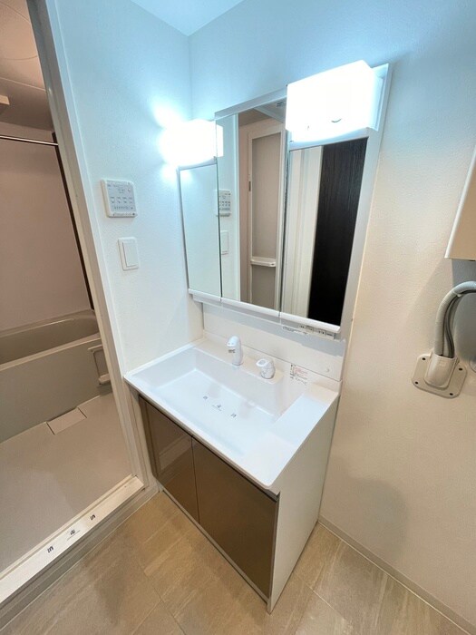 物件内観写真14　(洗面)