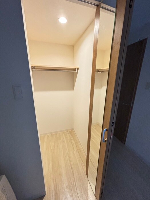 物件内観写真15　(収納)
