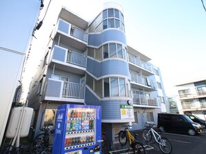 テラコ－ト２７外観写真