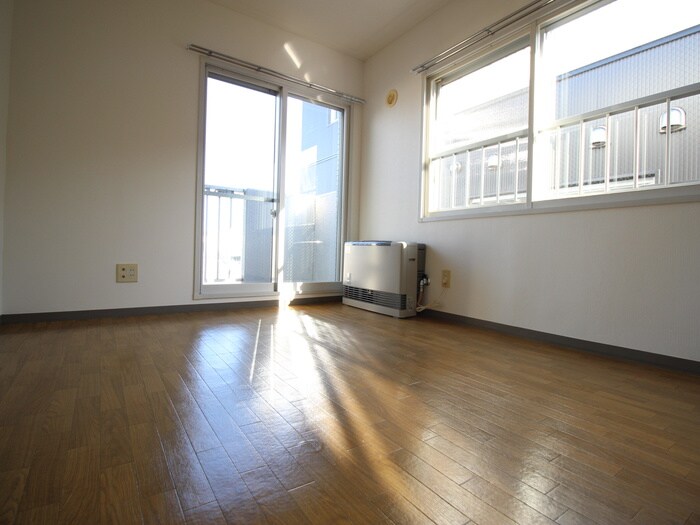 物件内観写真8　(居室)