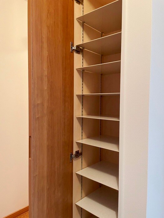 物件内観写真17　(靴箱)