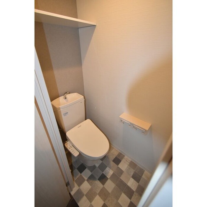 物件内観写真9　(トイレ)