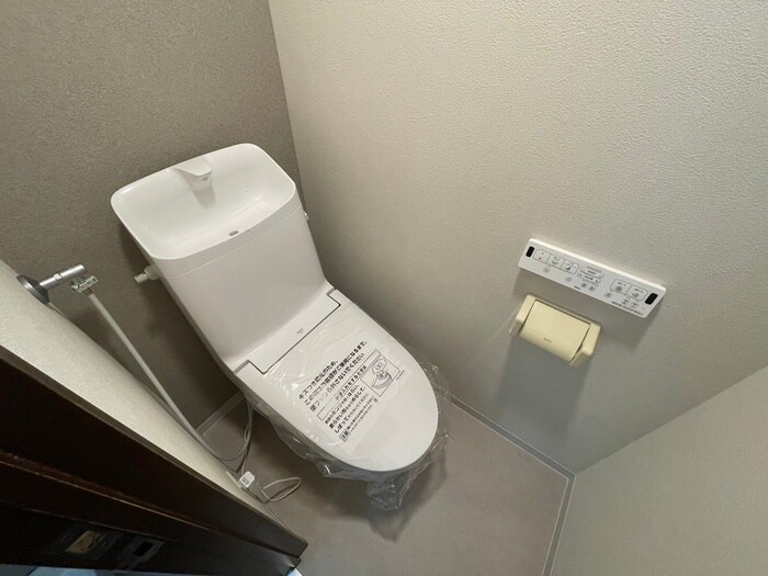 物件内観写真11　(トイレ)