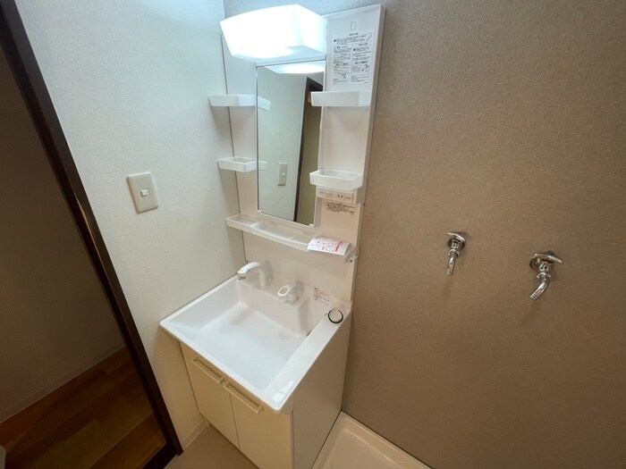 物件内観写真12　(洗面)