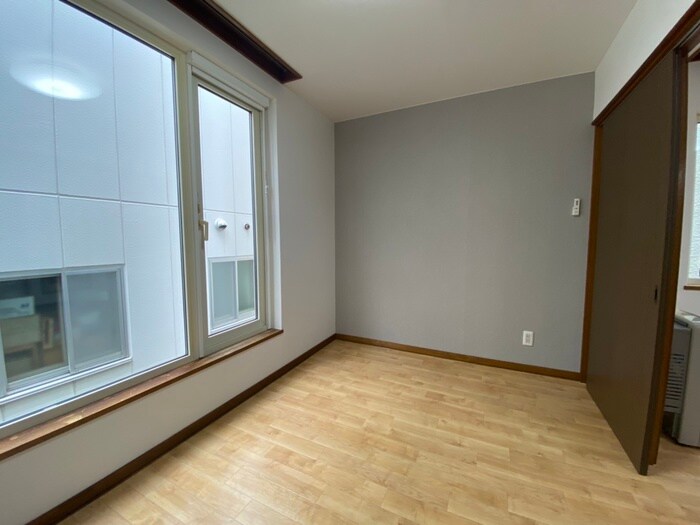 物件内観写真14　(居室)