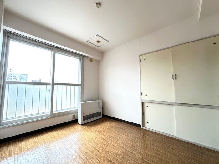 物件内観写真16　(居室)