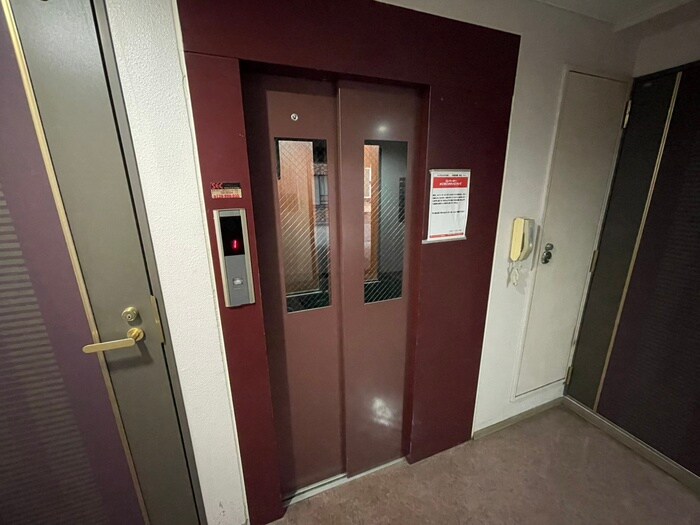 物件外観写真6　(建物設備)