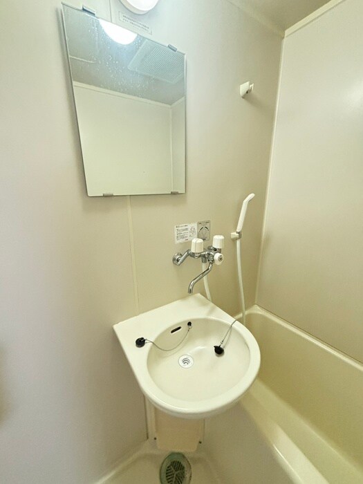 物件内観写真14　(洗面)