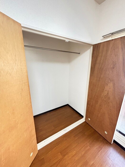 物件内観写真15　(収納)