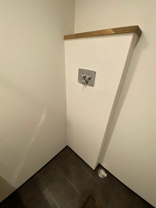 物件内観写真20　(洗濯機置場)