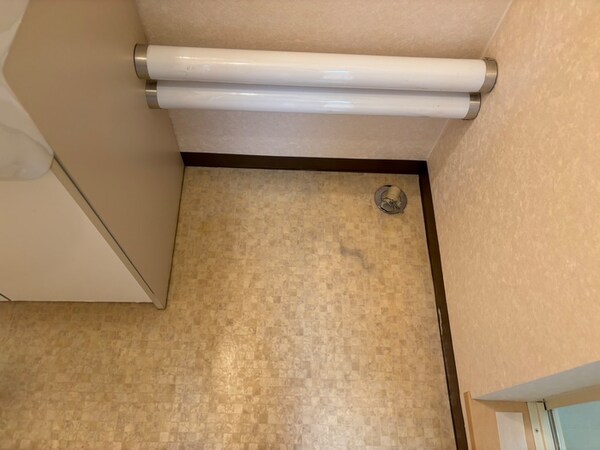 洗濯機置場