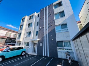 ティエラ栄通外観写真