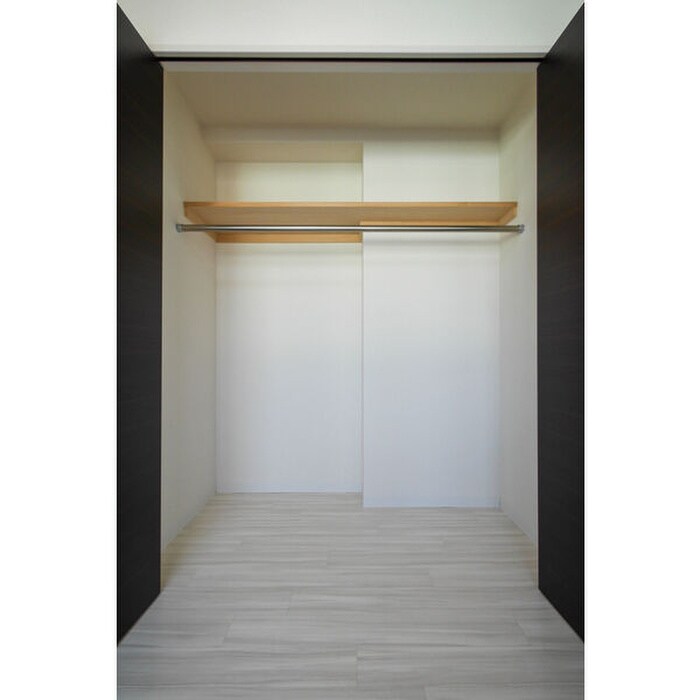 物件内観写真9　(収納)