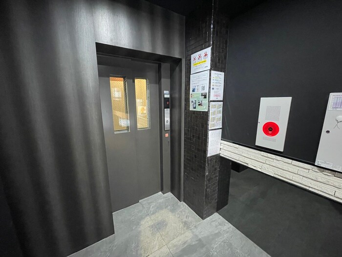 物件外観写真6　(建物設備)