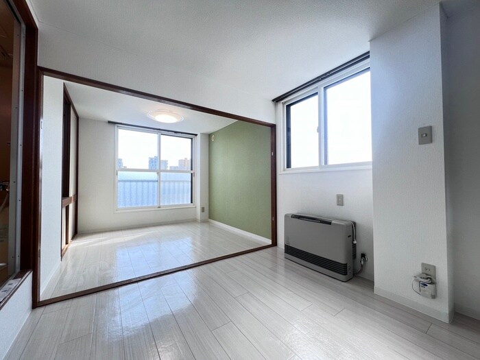 物件内観写真8　(居室)