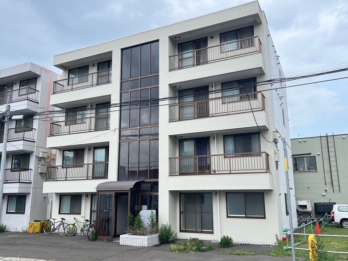 物件外観写真4　(外観写真)