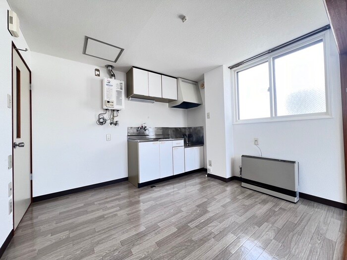 物件内観写真12　(居室)