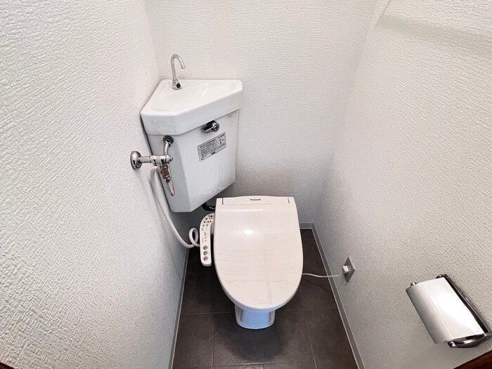 物件内観写真12　(トイレ)