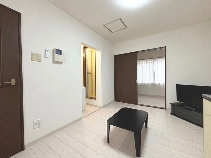 物件内観写真9　(居室)