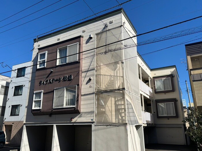 物件外観写真3　(外観写真)