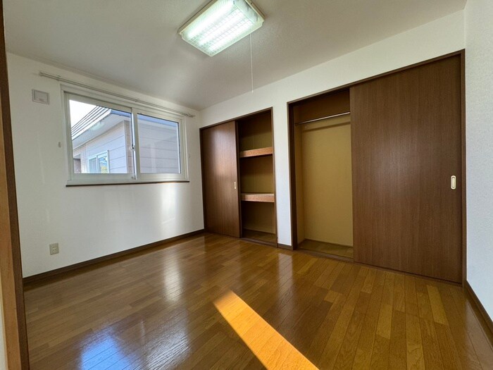 物件内観写真18　(居室)